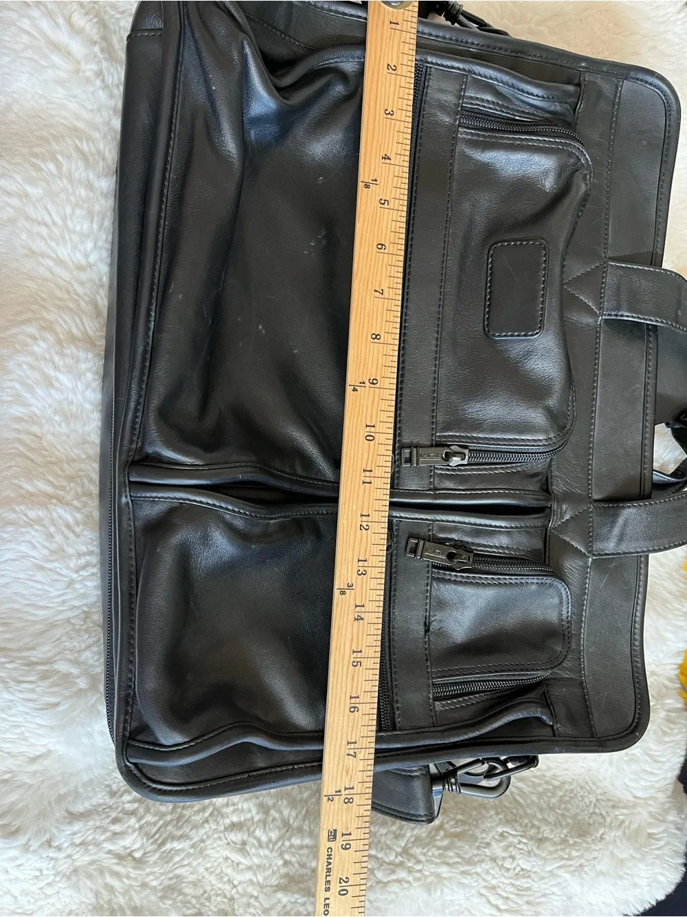 Tumi Black Leather Multi-Pocket Briefcase with Shoulder Strap